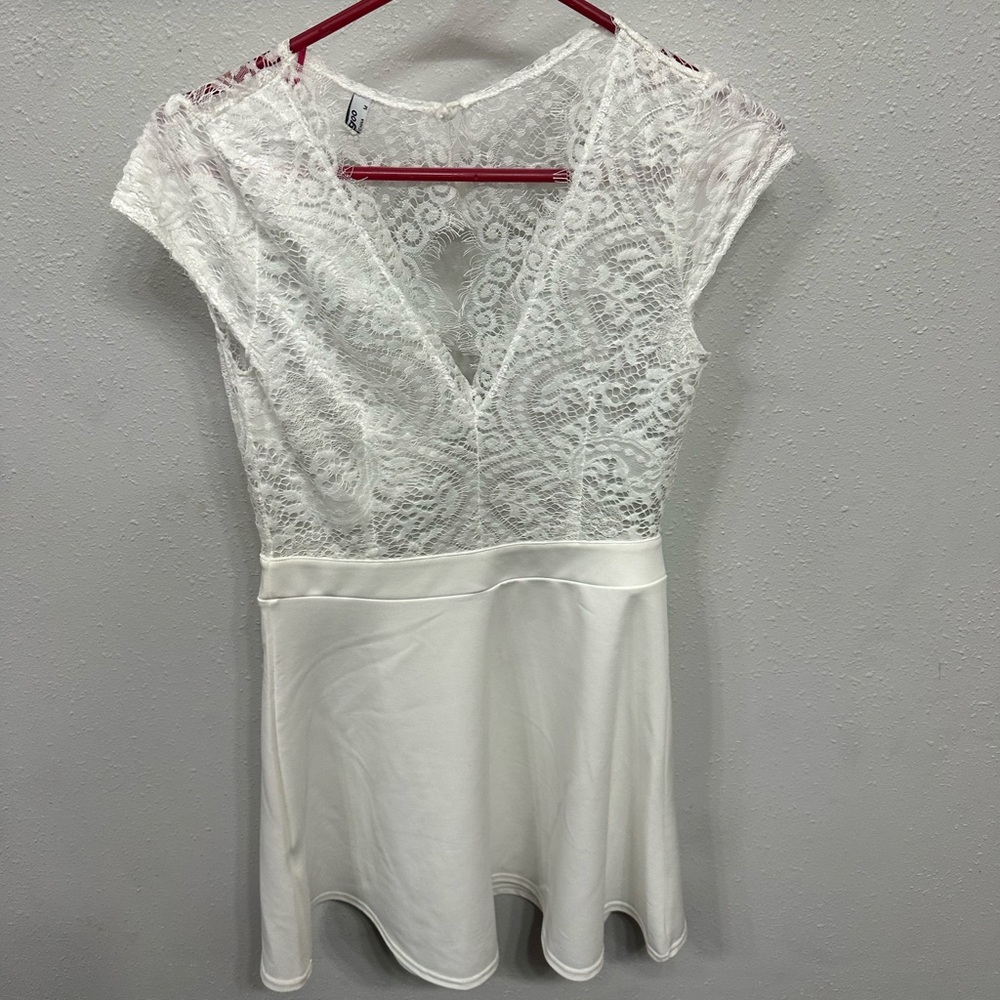 Elegant White Lace Mini Dress